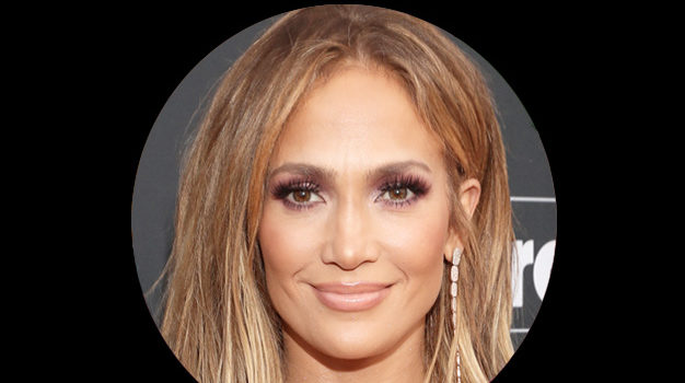 July 24 – Jennifer Lopez gets an apology from an old half pal